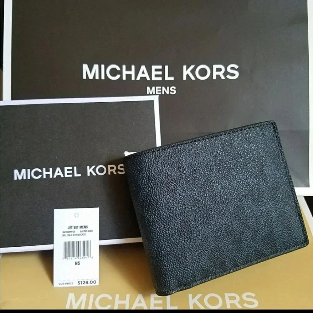 🎄🎁ALERT Michael Kors Men's Black Jet Set Signature Andy Billfold Pocket